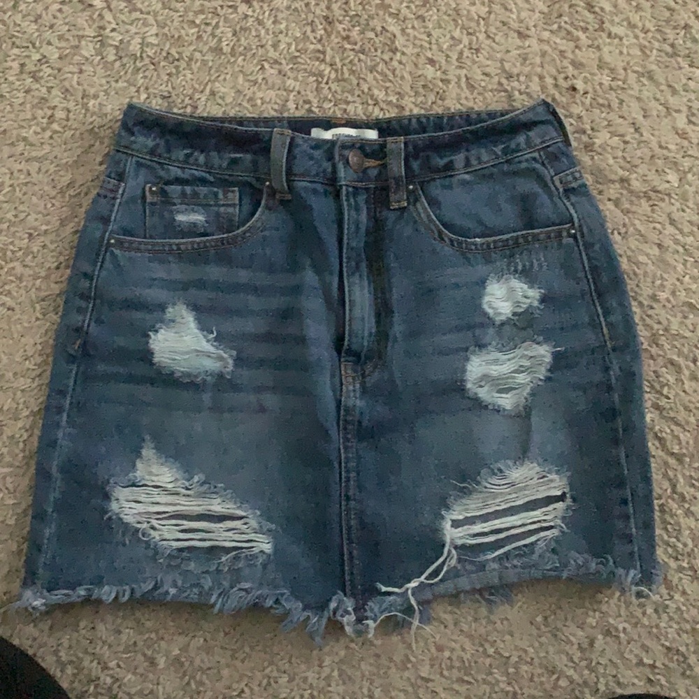 FORVER 21 DENIM SKIRT